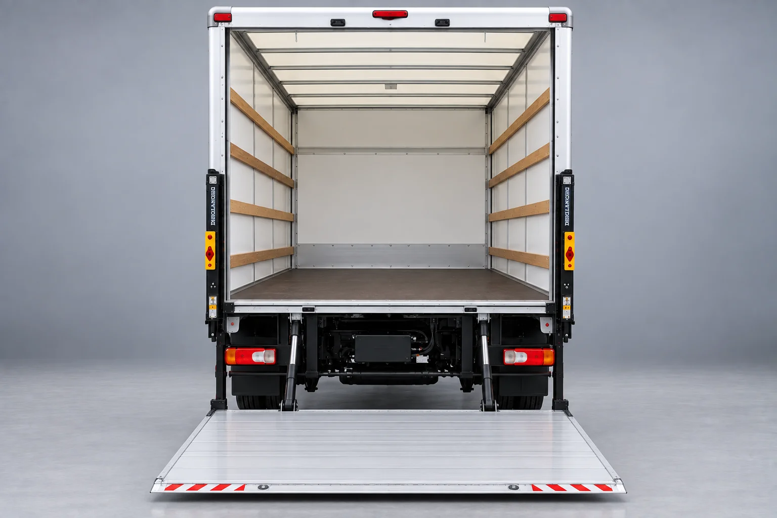 Luton Rear Open View