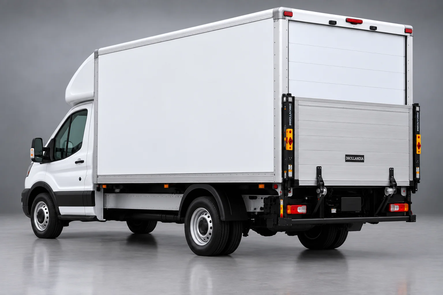 Luton Nearside Rear Three Quarter